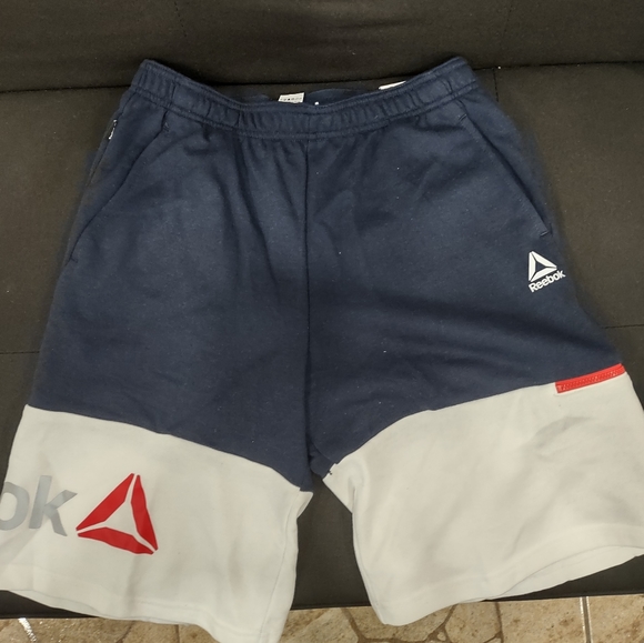 Reebok Shorts - Picture 2 of 3